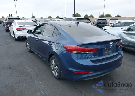 2017 Hyundai Elantra Se z USA, uszkodzony, nr VIN 5NPD84LF2HH196894